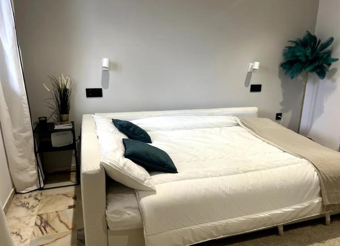 Apartamento A 8Km Sevilla Centro Valencina de la Concepción Екстериор снимка
